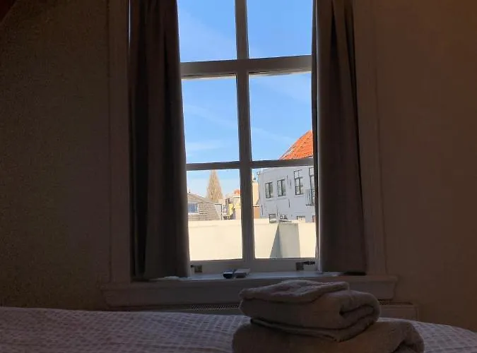 The Harbour Апарт-отель Лейден